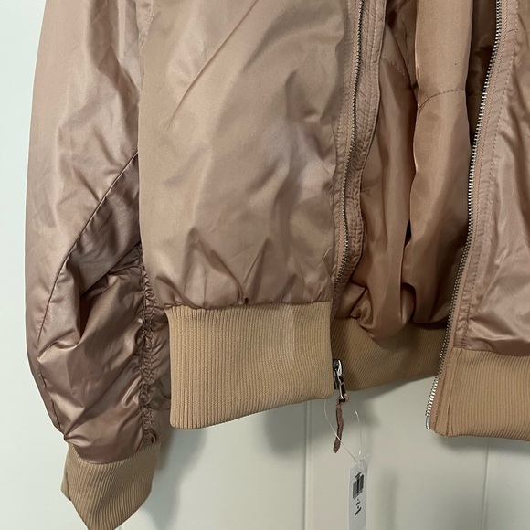 Old Navy Oversized Bomber Jacket - Picture 11 of 12